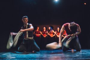 Πετριχώρα - Και 60 μαθητάδες