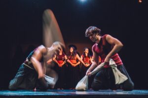 Πετριχώρα - Και 60 μαθητάδες